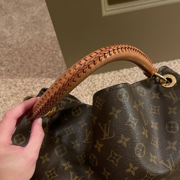 ❤️❤️❤️Louis Vuitton Artsy MM. EXCELLENT CONDITION - Picture 6 of 16